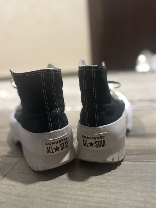 Converse платформа кецове – черни, модерни и удобни