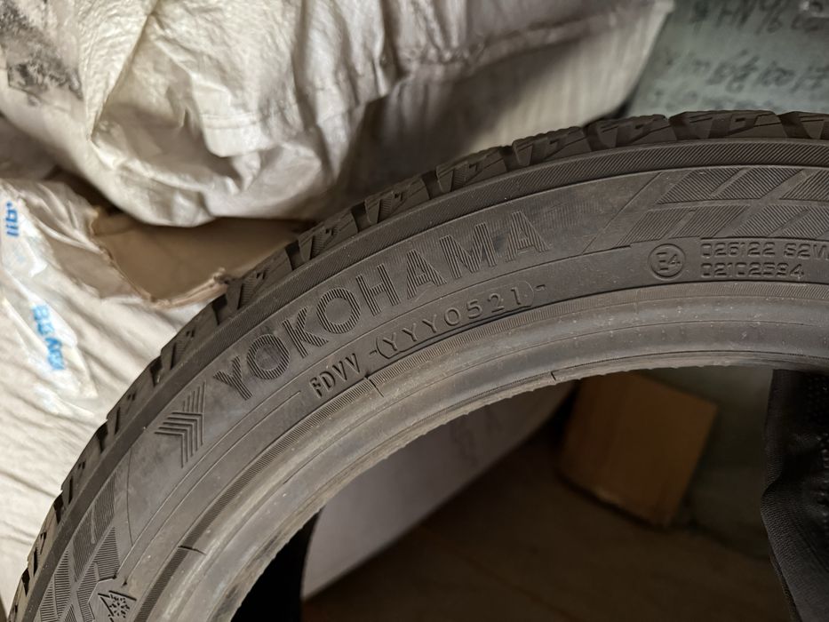 Продам зимний шина