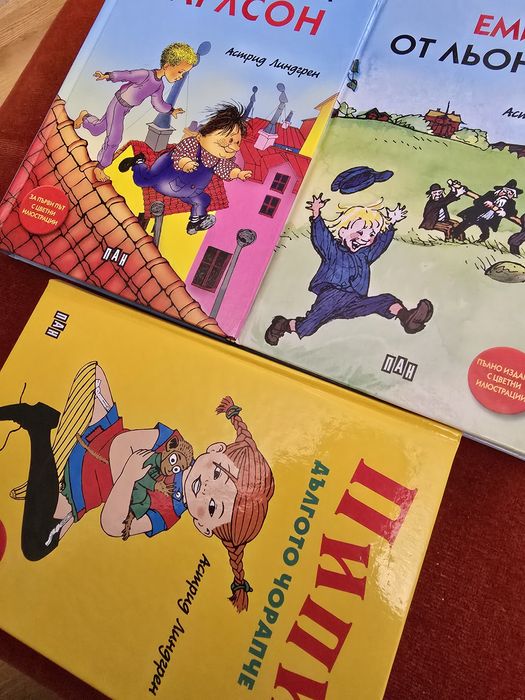 Детски книжки (комплект), нови на половин цена