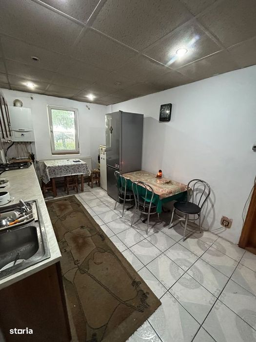 De vanzare apartament cu 3 camere, decomandat, ultracentral, 68000e