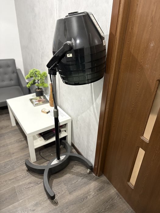 Vand mobilier salon înfrumusetare super pret