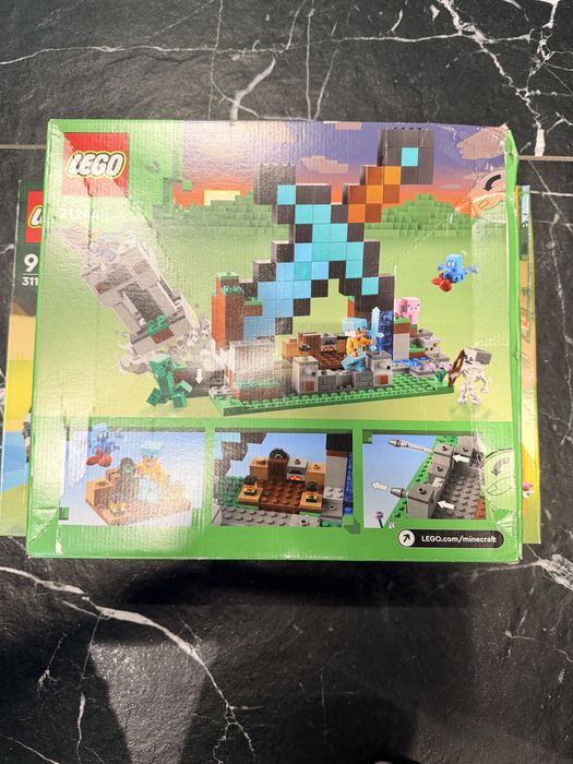 Lego minecraft 21244