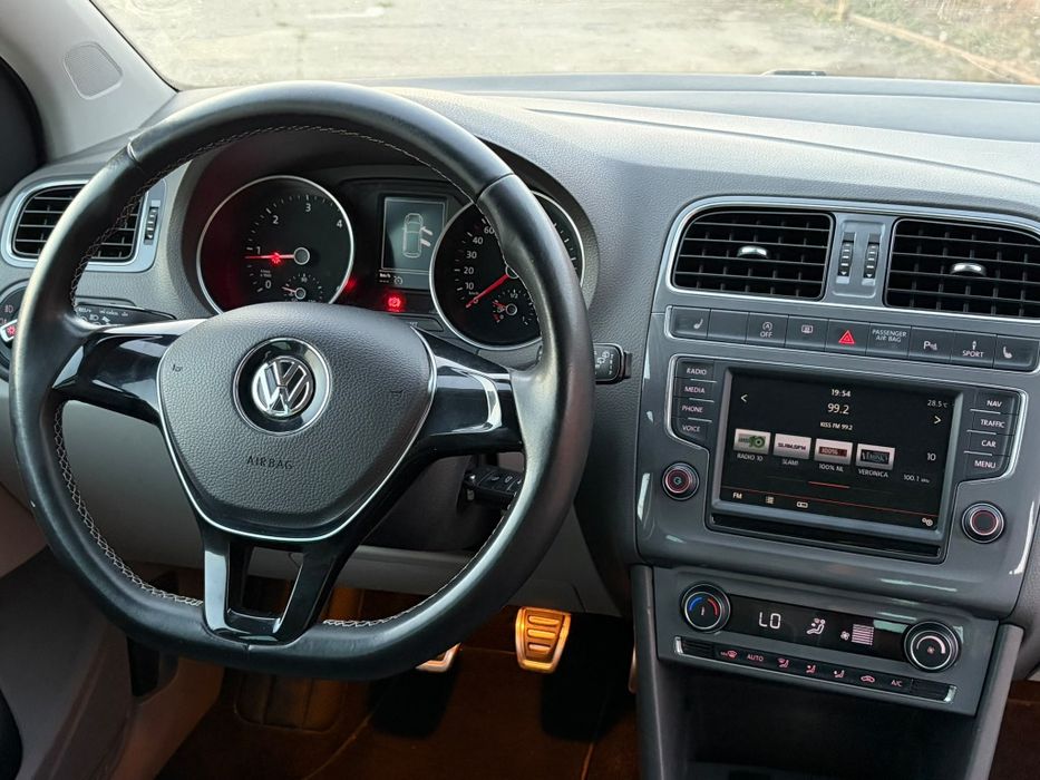 Vw Polo 1.4 TDI;2015;Euro 6;Buton sport 90CP
