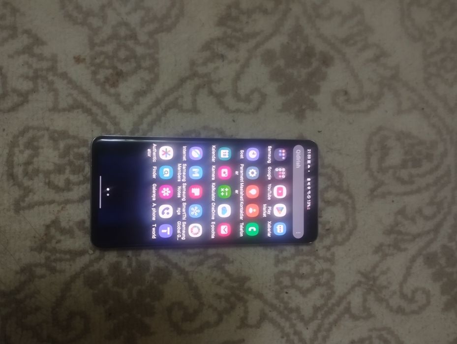 Samsung S10 5G.  8/256
