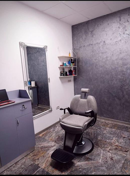 Închiriez scaun frizerie Giurgiu