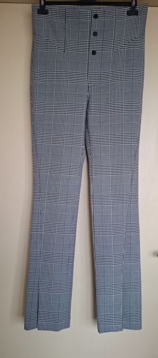 Елегантен дамски панталон Zara