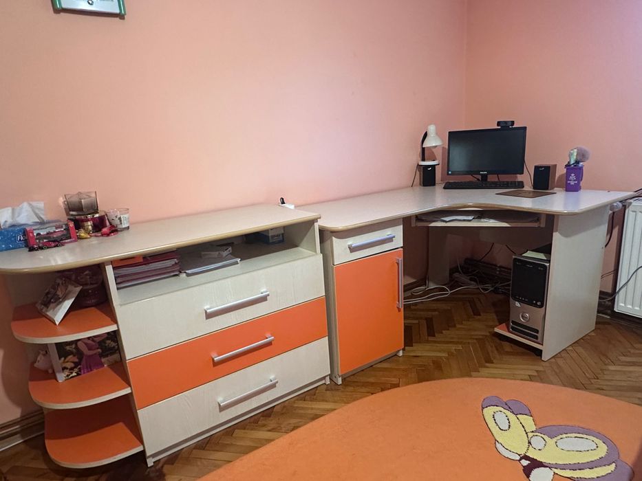 Vând mobila tineret fară nici un defect(fara canapea)