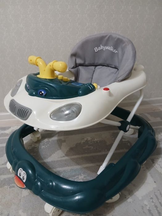 Ходунок с музыкыкой