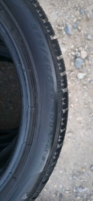 Anvelope de iarnă Pirelli Sottozero M+S 255/40/19