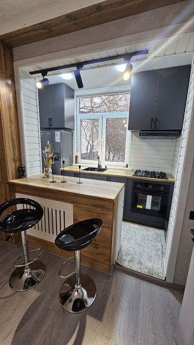 Срочно продаётся 1 ком Чилонзор 8 квартилда