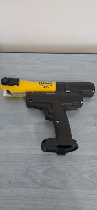 Rems mini 14.4v 22kN