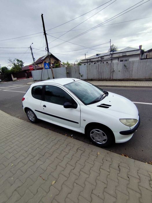 PEUGEOT 206 2003 — imagine 3