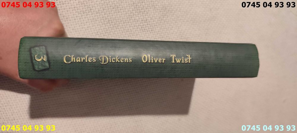 carte carti OLIVER TWIST charles dickens noua volumul 3