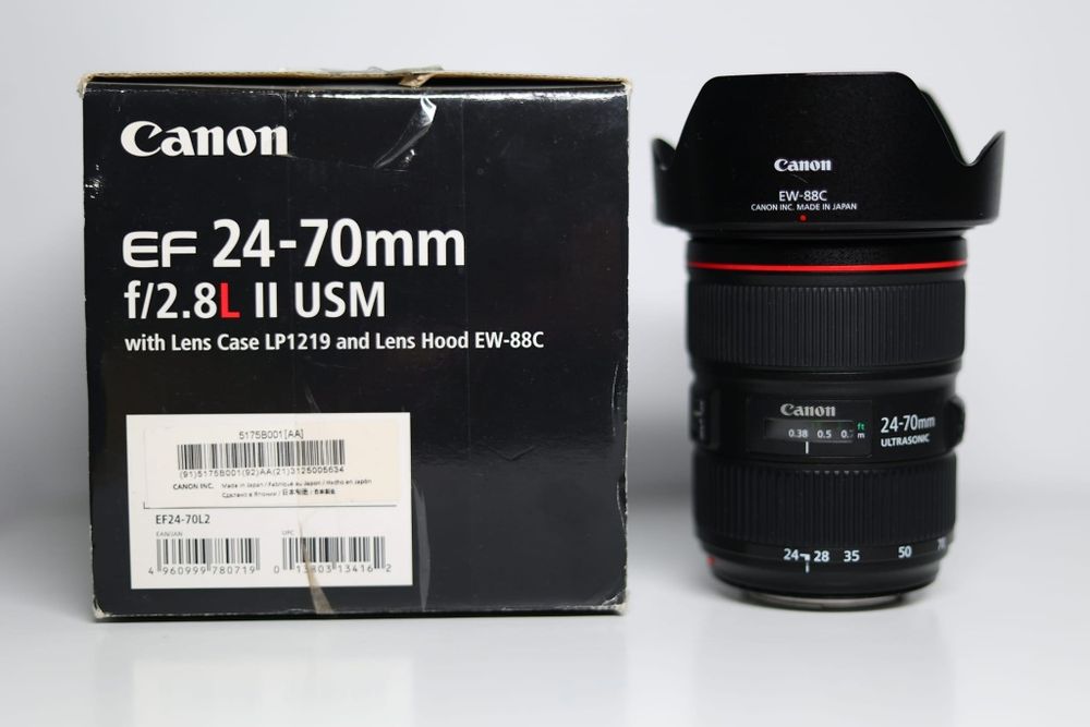 Obiectiv Canon EF 24-70 mm F2.8 L ii usm, impecabil, la cutie.