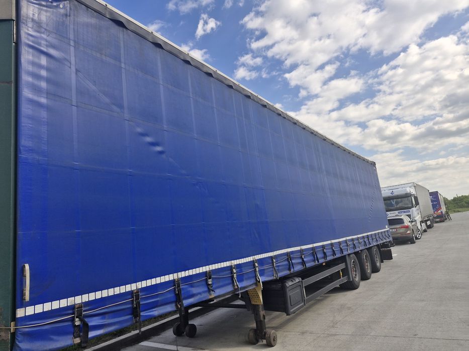 Remorca *Schmitz*Krone