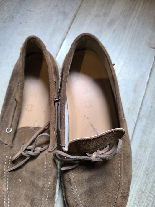 Мъжки обувки три чифта.