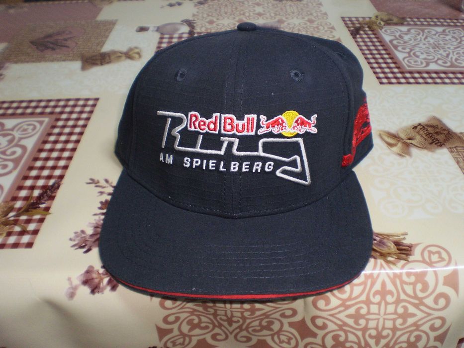 sapca red bull originala