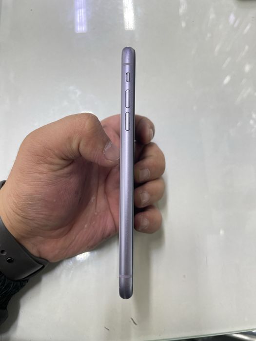 Iphone 11 (128GB) в идеальном состояний