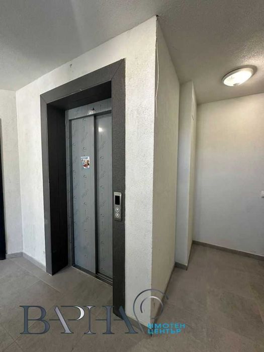 Луксозен Двустаен Възраждане