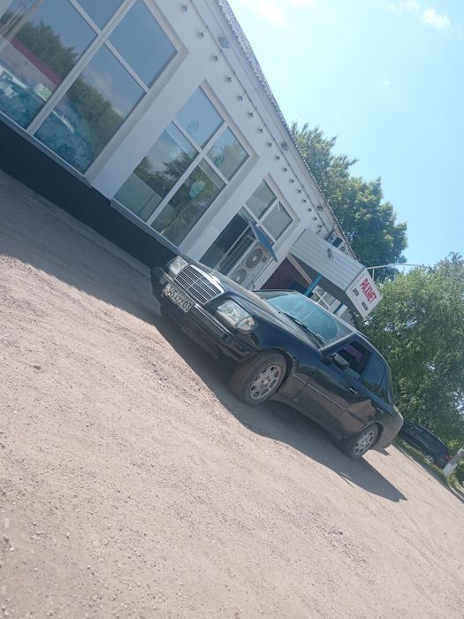 Продам мерседес 124