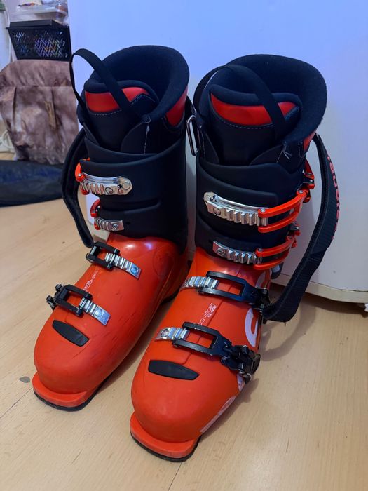 Продавам ски обувки 100 €