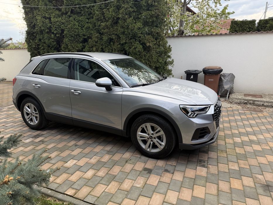 Vand Audi Q3 an de fabricatie 2022