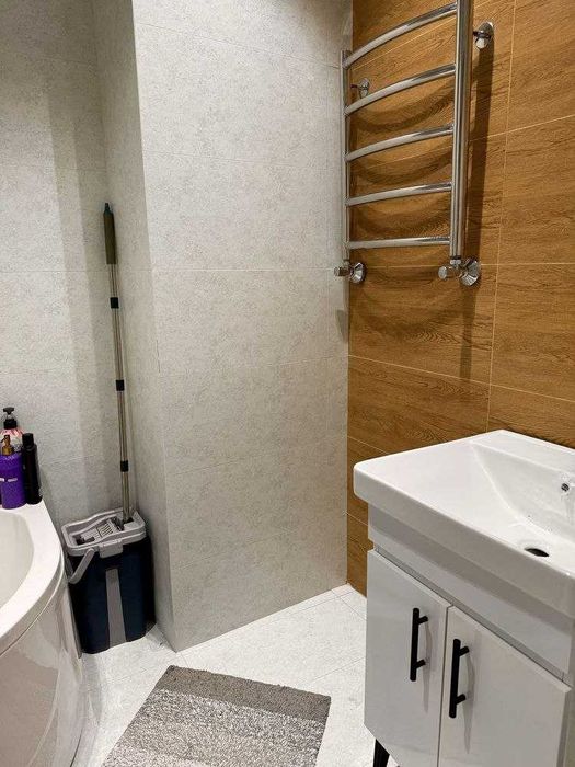 Срочно продаётся 3-комнатная квартира в Мирзо-Улугбекском районе