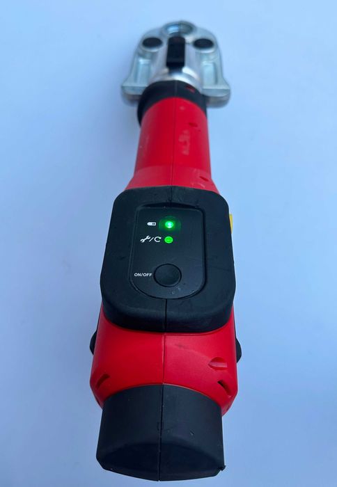 Virax P 25+ - Нова акумулаторна преса за тръби TH26/TH32/TH40  10.2024