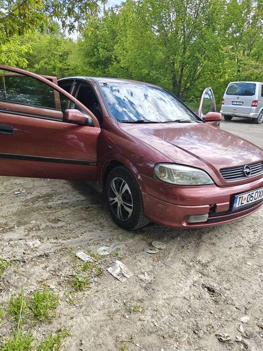 Opel astra g 1.6 benzină