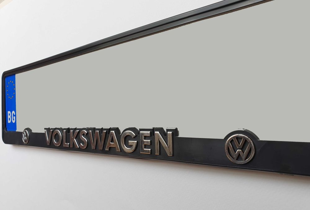 2 броя Рамки за регистрационен номер VW