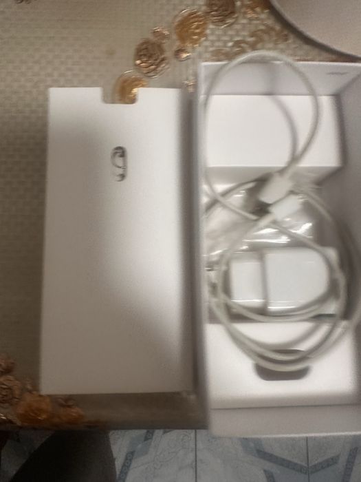 HUAWEI P40  lite E