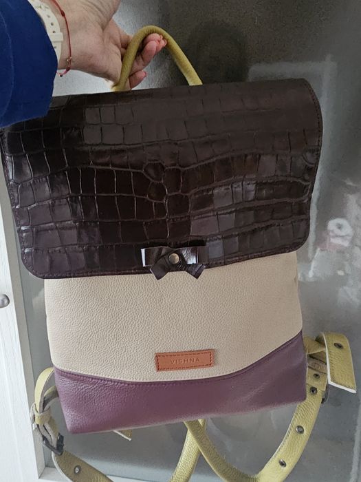 Дамска Раница естествена кожа