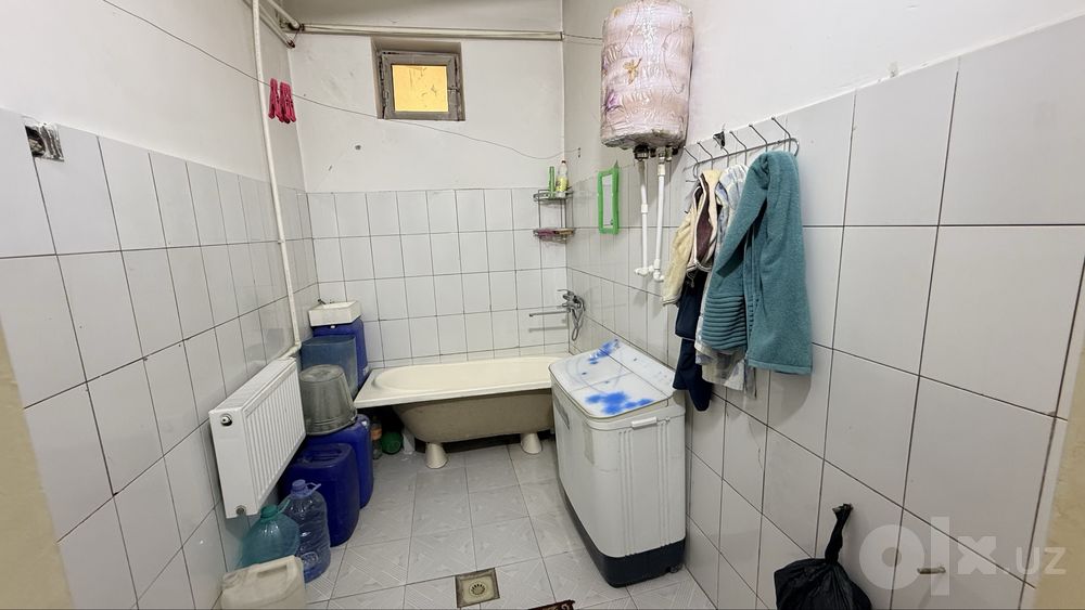 Hovli uy (namunali kotej uy) sotiladi