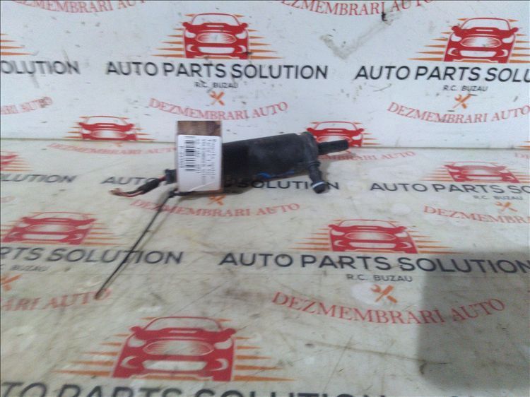 pompita spalator faruri 1.4 tsi volkswagen scirocco an fabr. 2011