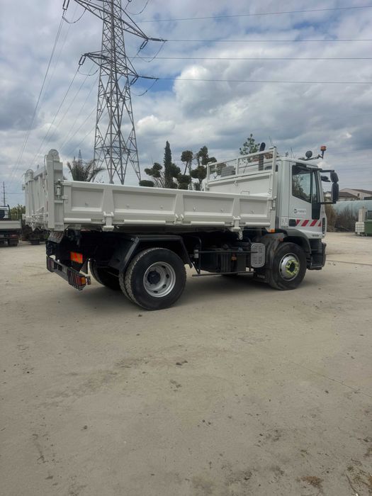 Basculanta Iveco 16T