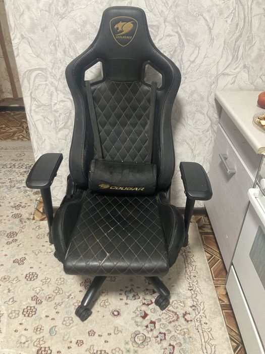 Игровое кресло COUGAR
