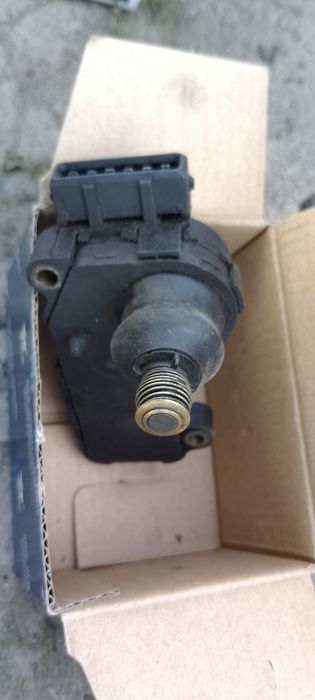 Регулятор холостого хода VW