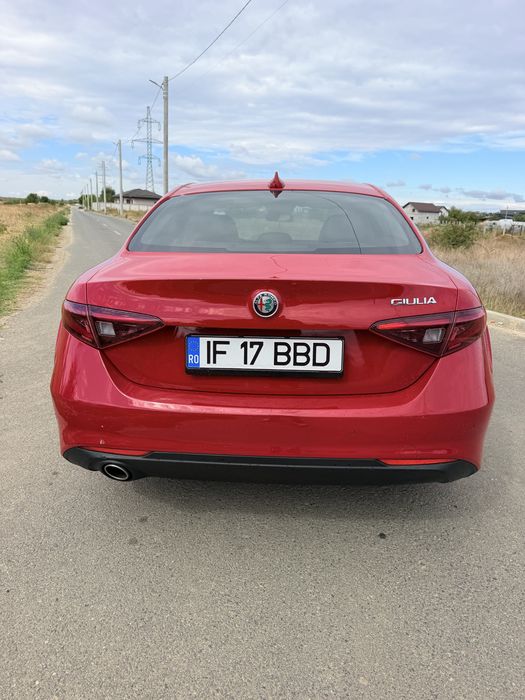 ALFA ROMEO Giulia 2018 — imagine 4