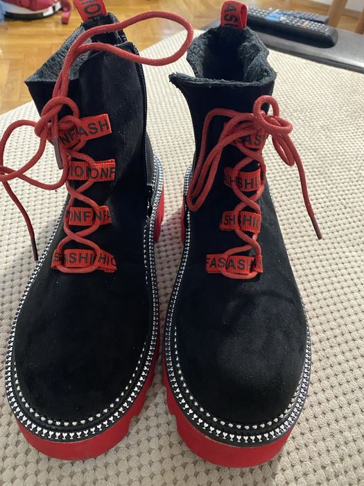 Боти от велур н.37