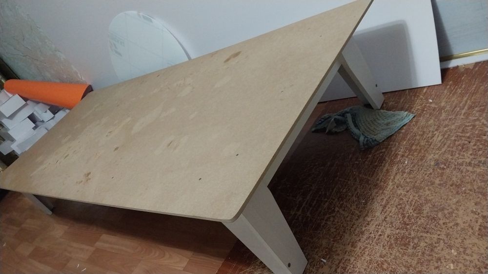 Стол сатылады ыыы