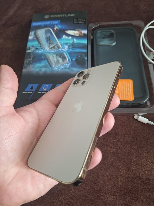 iPhone 12Pro ..512Gb ..baterie noua 100% . Stare excelenta