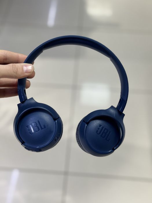 Беспроводные наушник JBL Tune 520BT
