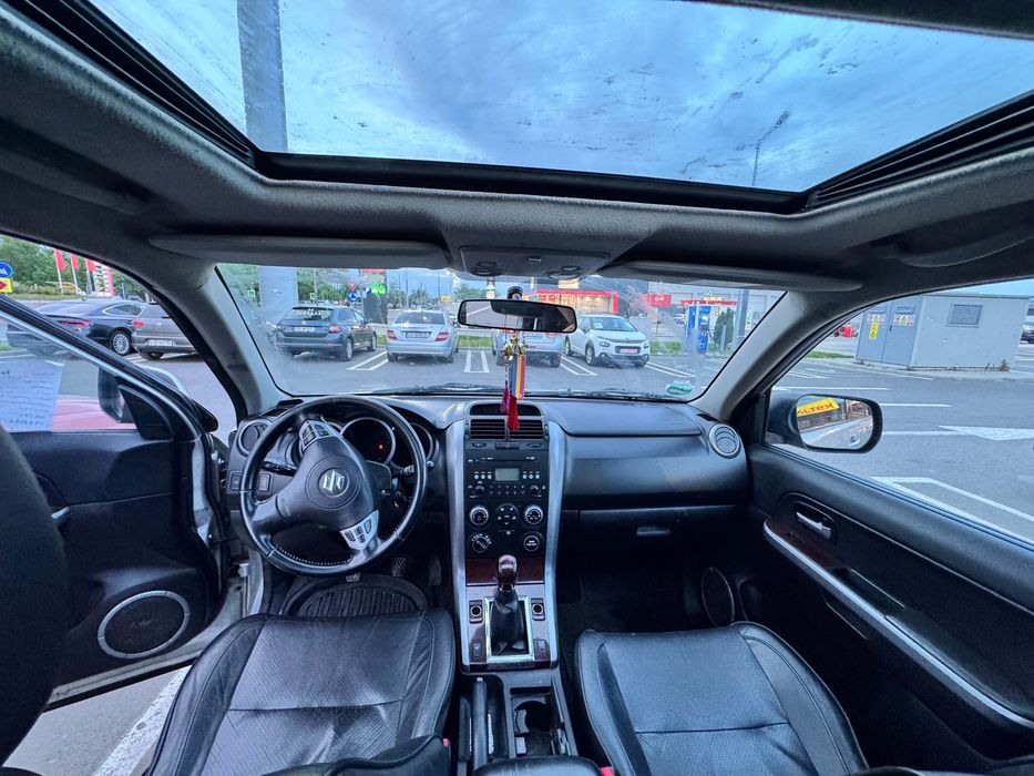 Suzuki grand. Vitara