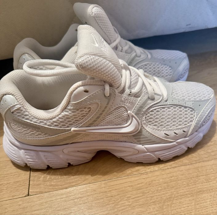 Нови Маратонки Nike