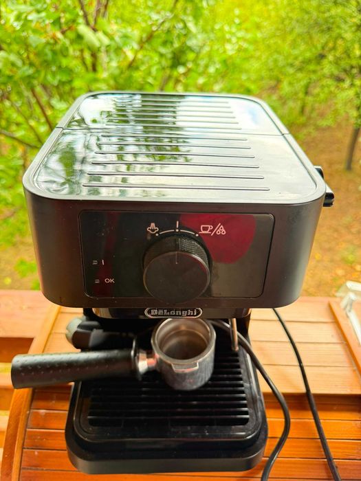 Aparat de cafea DeLonghi