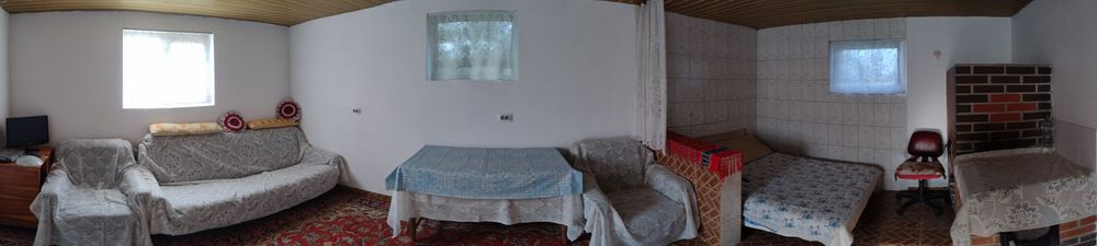 Vând casă in Deleni