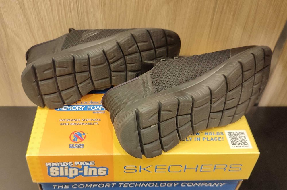 Детски спортни обувки skechers лесно обуване