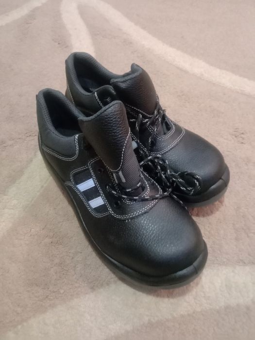 Спец. полуботинки.  Россия.  Размер 44