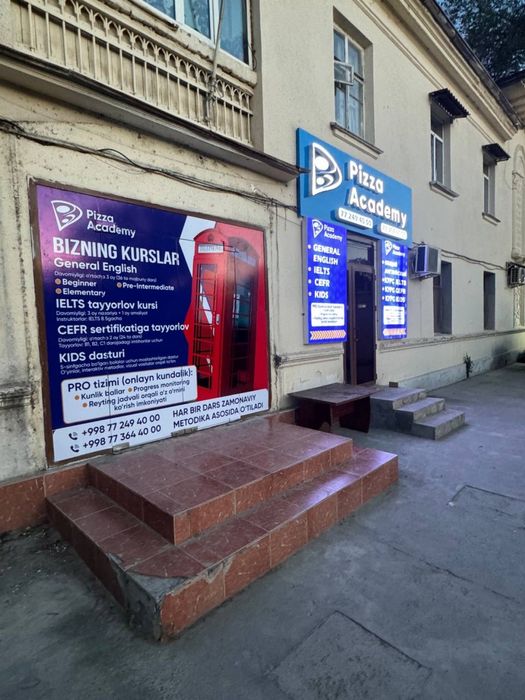 Reklama xizmati yonuvchi harflar