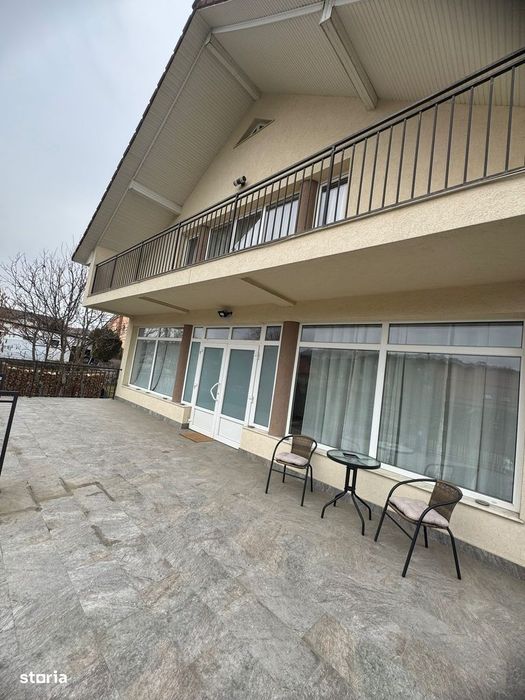 Casă spațioasă S+P+M, situată în Sigmir